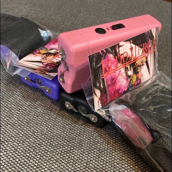 New taser new w/case YOUR CHOICE! Tazer - Picture 8 of 14